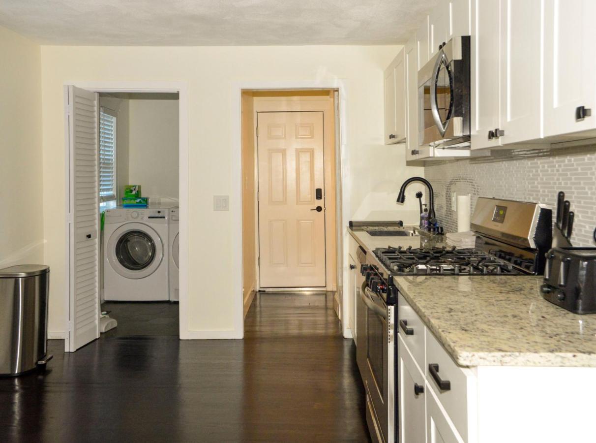 Modern Two Bedroom Condo - Boston Stoneham Εξωτερικό φωτογραφία