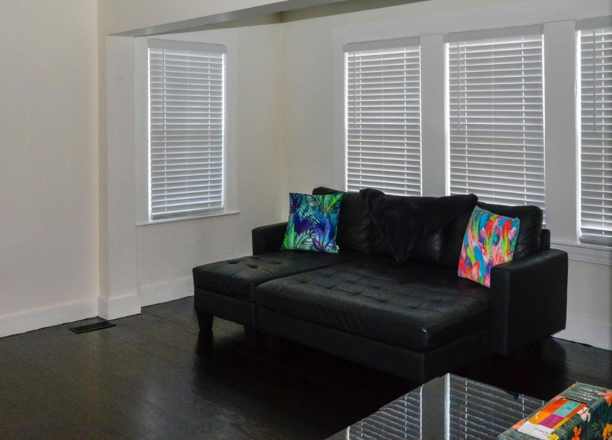 Modern Two Bedroom Condo - Boston Stoneham Εξωτερικό φωτογραφία