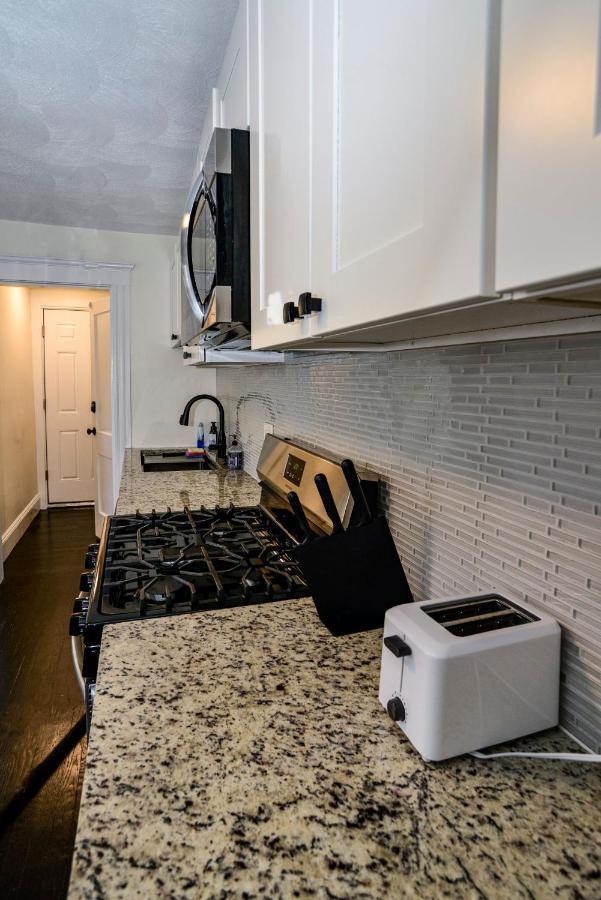 Modern Two Bedroom Condo - Boston Stoneham Εξωτερικό φωτογραφία