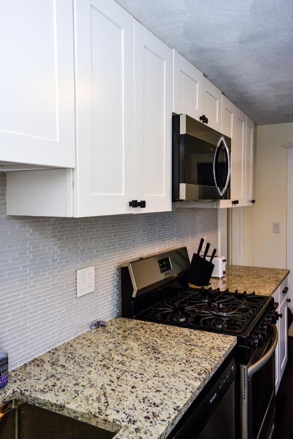Modern Two Bedroom Condo - Boston Stoneham Εξωτερικό φωτογραφία